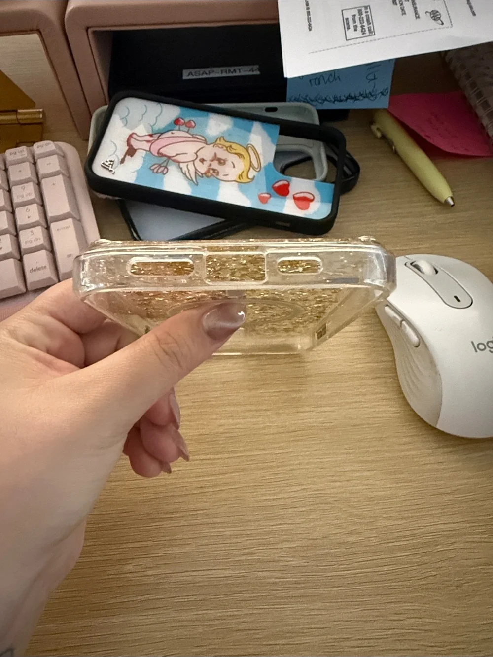 case-mate Clear Phone Case with Gold Flakes and Gold Ring Grip